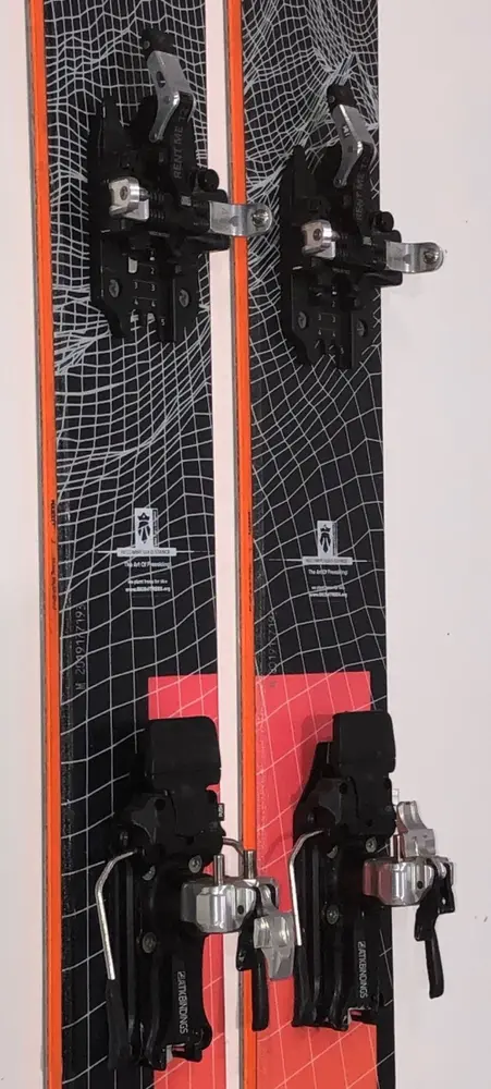 MAJESTY Supernova Carbon – Image 3