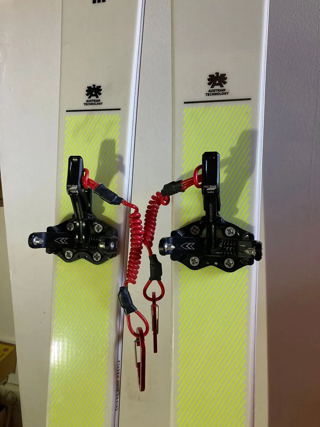 Kastle TX 77 – Image 2