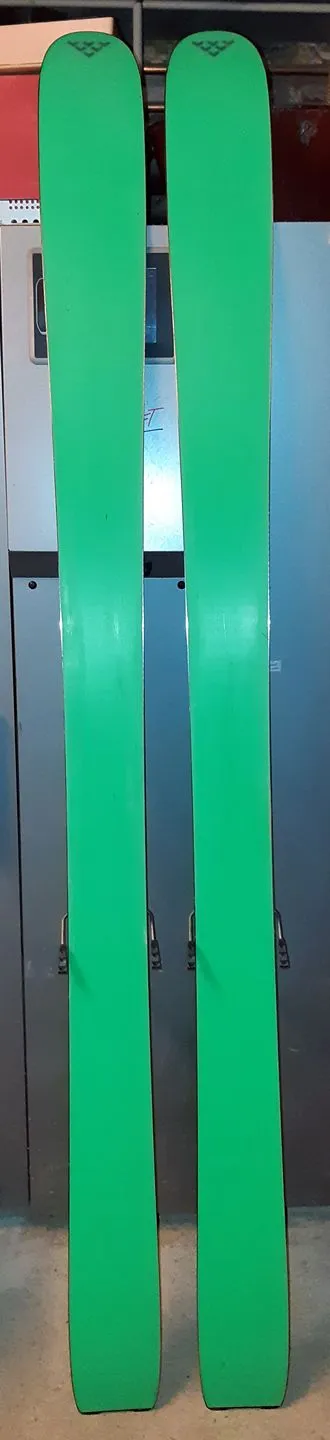 BLACK CROWS Navis – Image 3